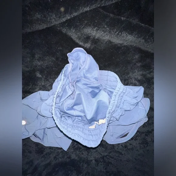 Lululemon hotty hot shorts size 6 high rise 4” inseam - Picture 5 of 8